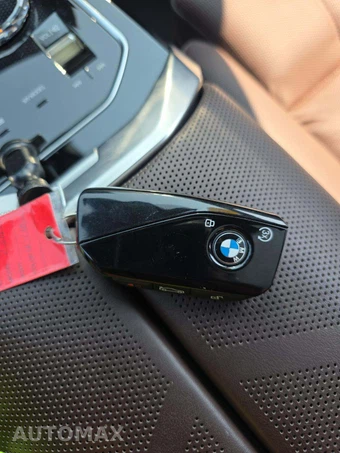 2025 BMW 7 Series Sedan 750e xDrive - miniatura 8