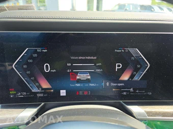 2025 BMW 7 Series Sedan 750e xDrive - miniatura 9