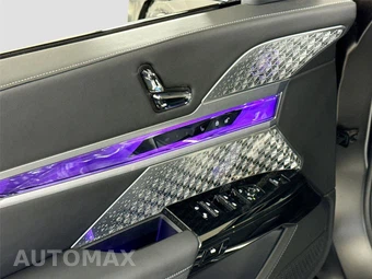 2025 BMW 7 Series Sedan 760i xDrive - miniatura 13