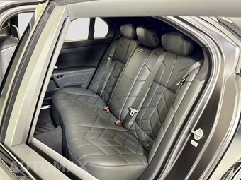 2025 BMW 7 Series Sedan 760i xDrive - miniatura 25