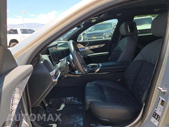 2025 BMW 7 Series Sedan 760i xDrive - miniatura 3
