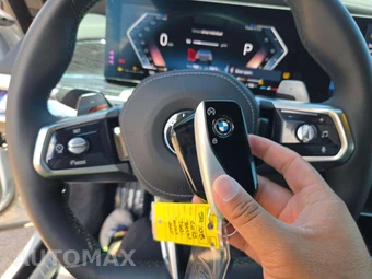 2025 BMW 7 Series Sedan 760i xDrive - miniatura 5