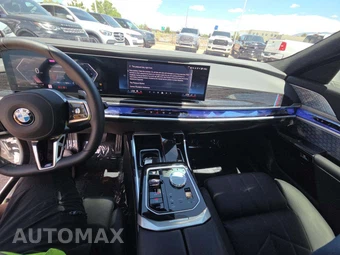 2025 BMW 7 Series Sedan 760i xDrive - miniatura 7