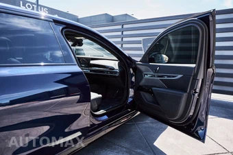 2025 BMW 7 Series Sedan 760i xDrive - miniatura 22