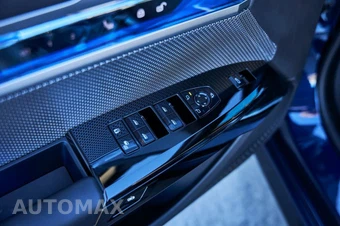 2025 BMW 7 Series Sedan 760i xDrive - miniatura 31