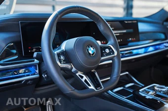 2025 BMW 7 Series Sedan 760i xDrive - miniatura 36