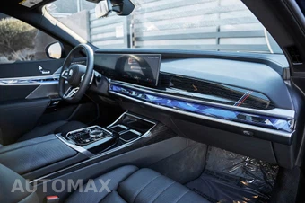 2025 BMW 7 Series Sedan 760i xDrive - miniatura 39