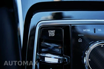 2025 BMW 7 Series Sedan 760i xDrive - miniatura 71
