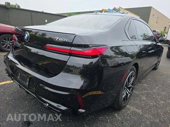 2025 BMW 7 Series Sedan 760i xDrive - miniatura 3