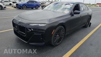 2025 BMW 7 Series Sedan 760i xDrive - miniatura 23