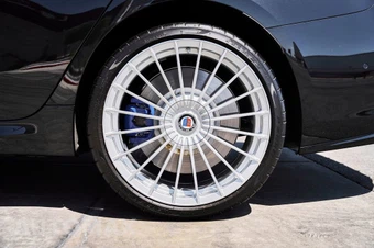 2025 BMW 8 Series ALPINA B8 Gran Coupe ALPINA B8 xDrive Sedan - miniatura 27