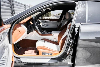 2025 BMW 8 Series ALPINA B8 Gran Coupe ALPINA B8 xDrive Sedan - miniatura 39