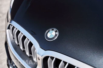 2025 BMW 8 Series ALPINA B8 Gran Coupe ALPINA B8 xDrive Sedan - miniatura 7