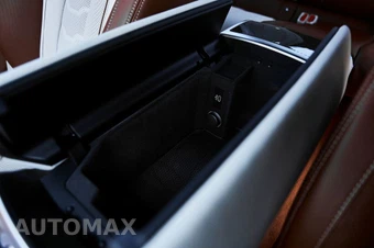 2025 BMW 8 Series ALPINA B8 Gran Coupe ALPINA B8 xDrive Sedan - miniatura 72