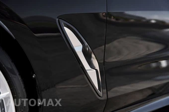 2025 BMW 8 Series ALPINA B8 Gran Coupe ALPINA B8 xDrive Sedan - miniatura 9
