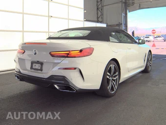 2025 BMW 8 Series Convertible 840i - miniatura 4