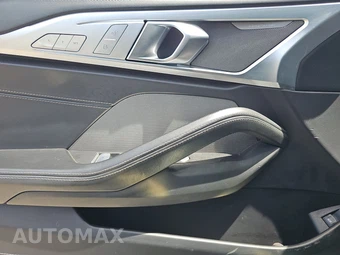 2025 BMW 8 Series Convertible 840i - miniatura 9