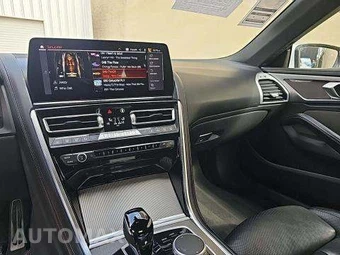 2025 BMW 8 Series Convertible 840i xDrive – miniatura 10