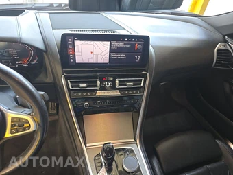 2025 BMW 8 Series Convertible 840i xDrive - miniatura 11