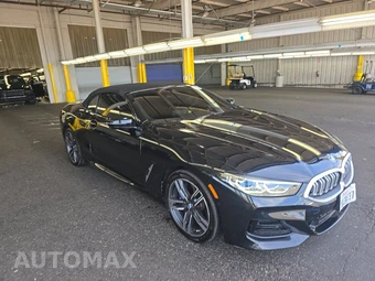2025 BMW 8 Series Convertible 840i xDrive - miniatura 3