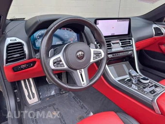 2025 BMW 8 Series Convertible M850i xDrive - miniatura 11