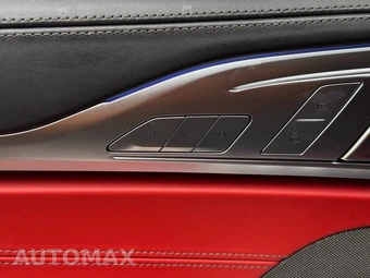 2025 BMW 8 Series Convertible M850i xDrive - miniatura 15