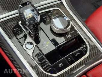 2025 BMW 8 Series Convertible M850i xDrive - miniatura 31