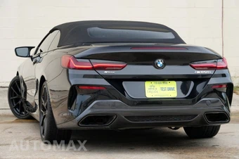 2025 BMW 8 Series Convertible M850i xDrive - miniatura 4