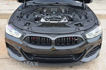 2025 BMW 8 Series Convertible M850i xDrive - miniatura 6