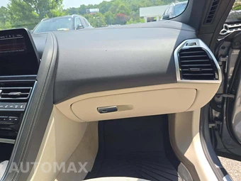 2025 BMW 8 Series Convertible M850i xDrive – miniatura 18
