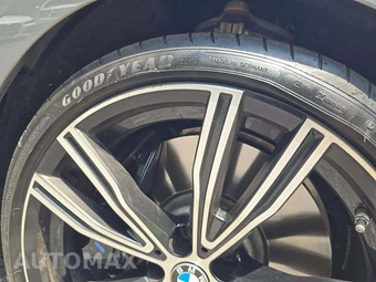 2025 BMW 8 Series Convertible M850i xDrive – miniatura 21