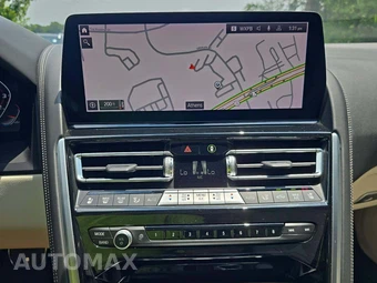 2025 BMW 8 Series Convertible M850i xDrive – miniatura 8