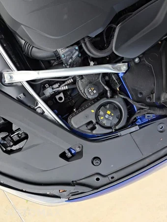 2025 BMW 8 Series Coupe 840i – miniatura 23