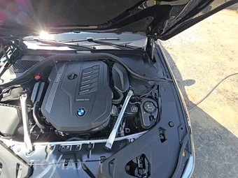 2025 BMW 8 Series Coupe 840i xDrive – miniatura 25
