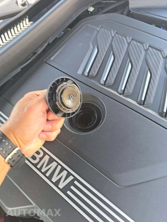 2025 BMW 8 Series Coupe 840i xDrive – miniatura 27
