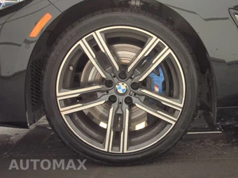 2025 BMW 8 Series Coupe 840i xDrive – miniatura 9