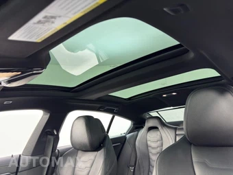 2025 BMW 8 Series Gran Coupe 840i Sedan - miniatura 10
