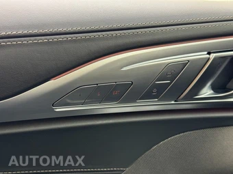 2025 BMW 8 Series Gran Coupe 840i Sedan - miniatura 16
