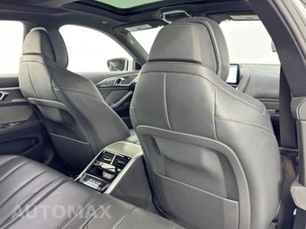 2025 BMW 8 Series Gran Coupe 840i Sedan - miniatura 37