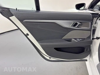 2025 BMW 8 Series Gran Coupe 840i Sedan - miniatura 44