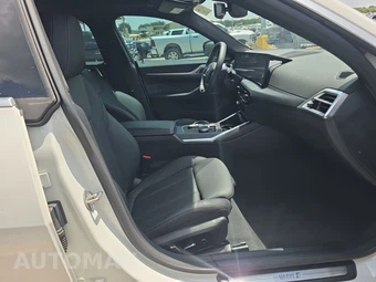 2025 BMW i4 eDrive40 – miniatura 8