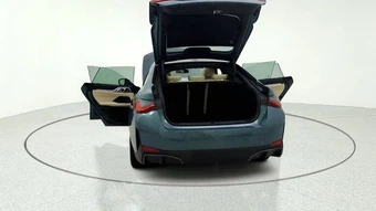 2025 BMW i4 eDrive40 – miniatura 15