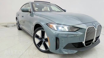 2025 BMW i4 eDrive40 – miniatura 16