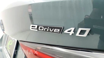 2025 BMW i4 eDrive40 – miniatura 34