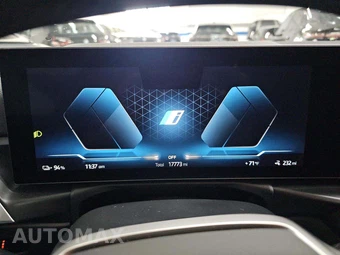 2025 BMW i4 eDrive40 – miniatura 9