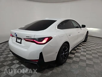 2025 BMW i4 eDrive40 – miniatura 4