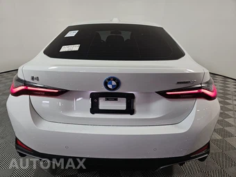 2025 BMW i4 eDrive40 – miniatura 5