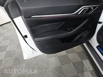 2025 BMW i4 eDrive40 – miniatura 9