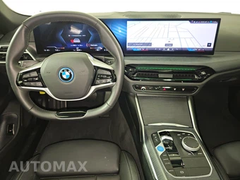 2025 BMW i4 eDrive40 – miniatura 11