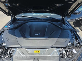 2025 BMW i4 eDrive40 – miniatura 15